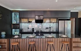 Luxury Fairland Fully Serviced Cottages